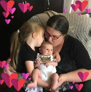 Meet your Posher, Sharon